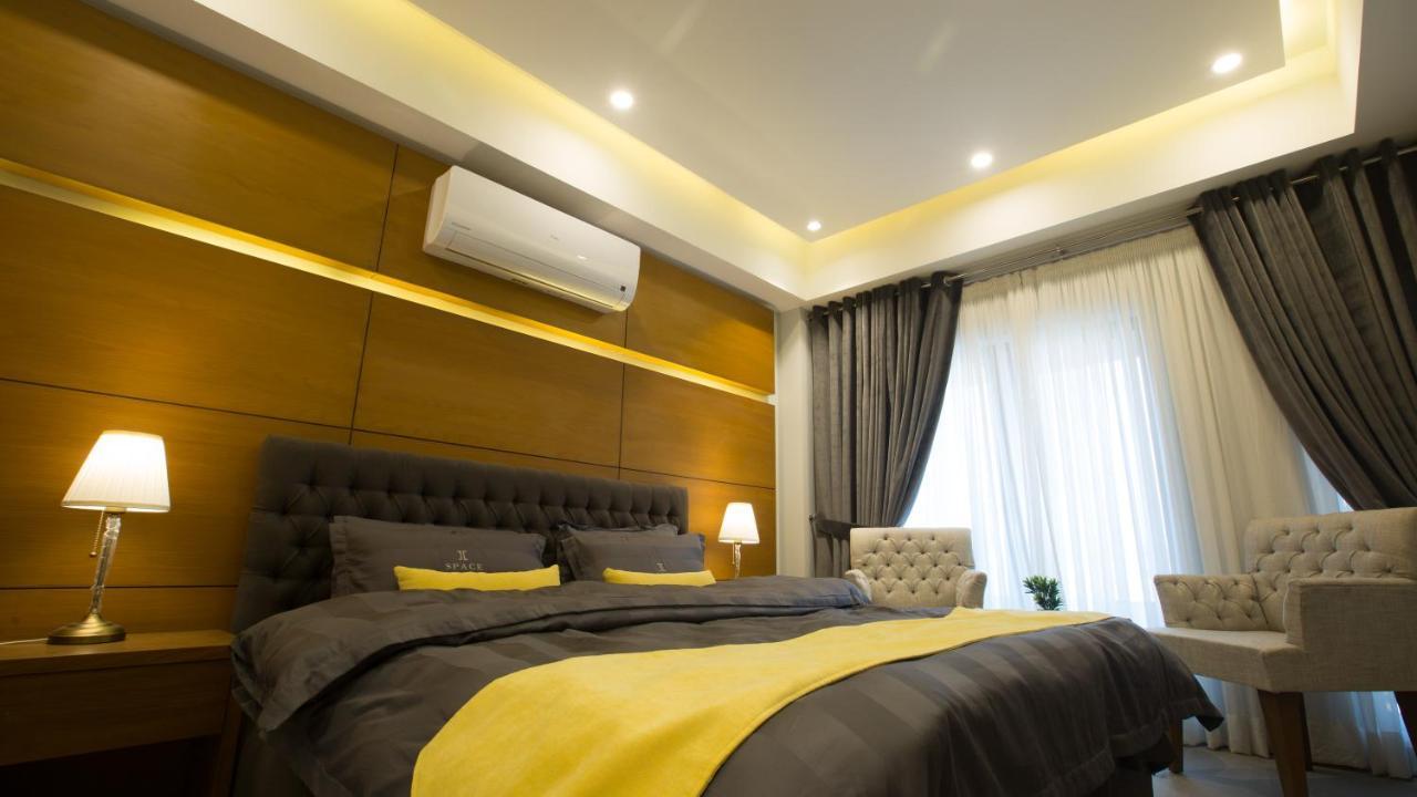 Space Luxury Rental Suites Rávalpindí Exteriér fotografie